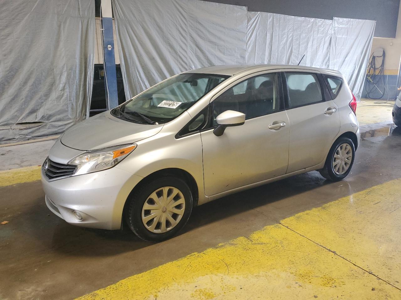 2016 NISSAN Versa Note