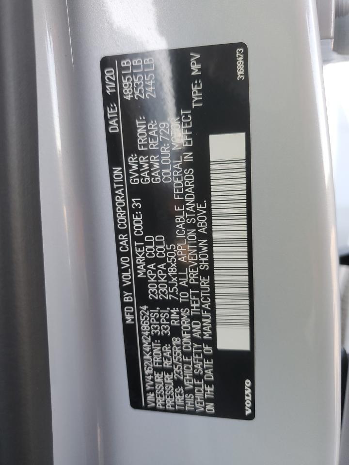 2021 VOLVO XC40
