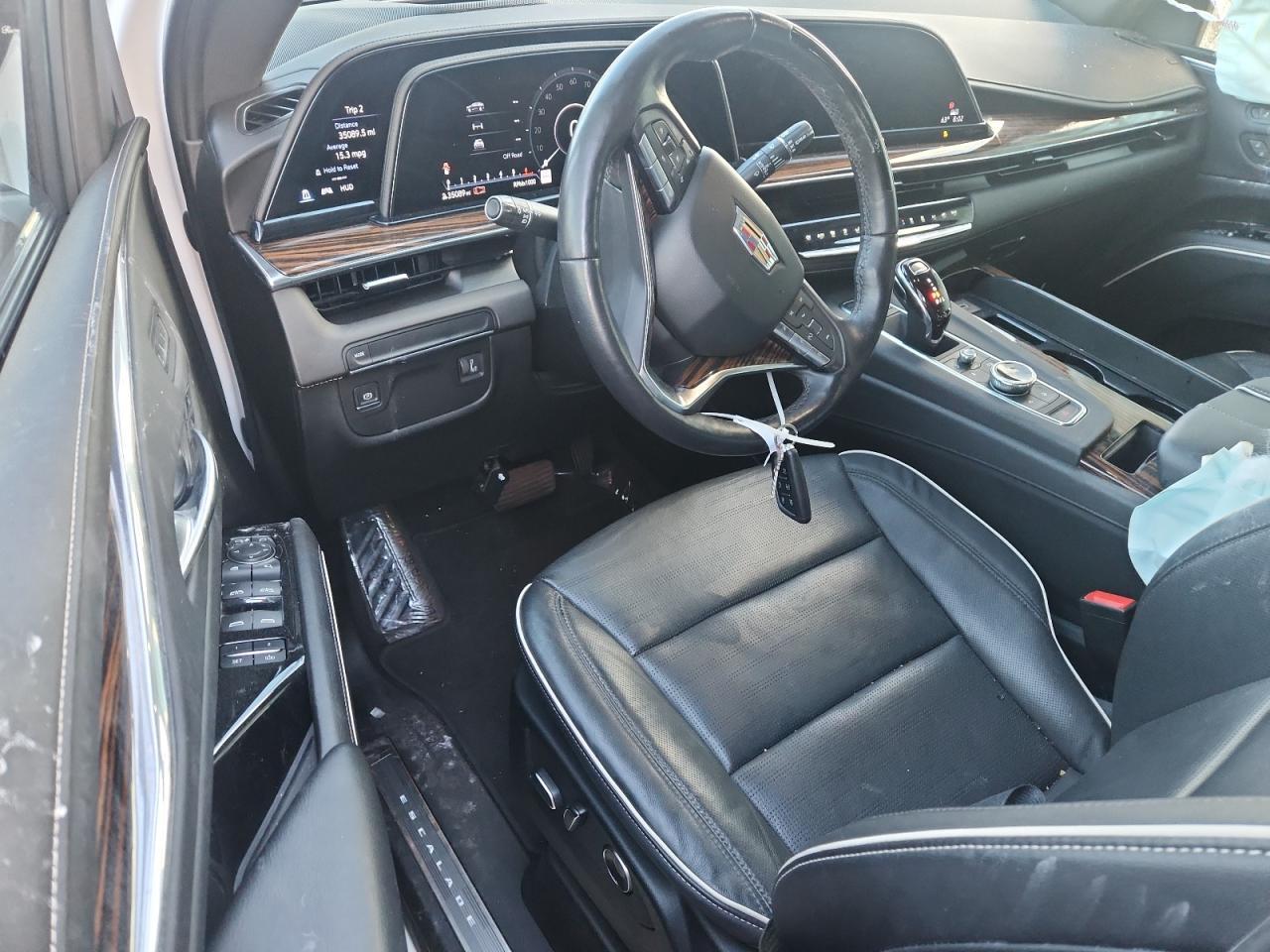 2023 CADILLAC ESCALADE
