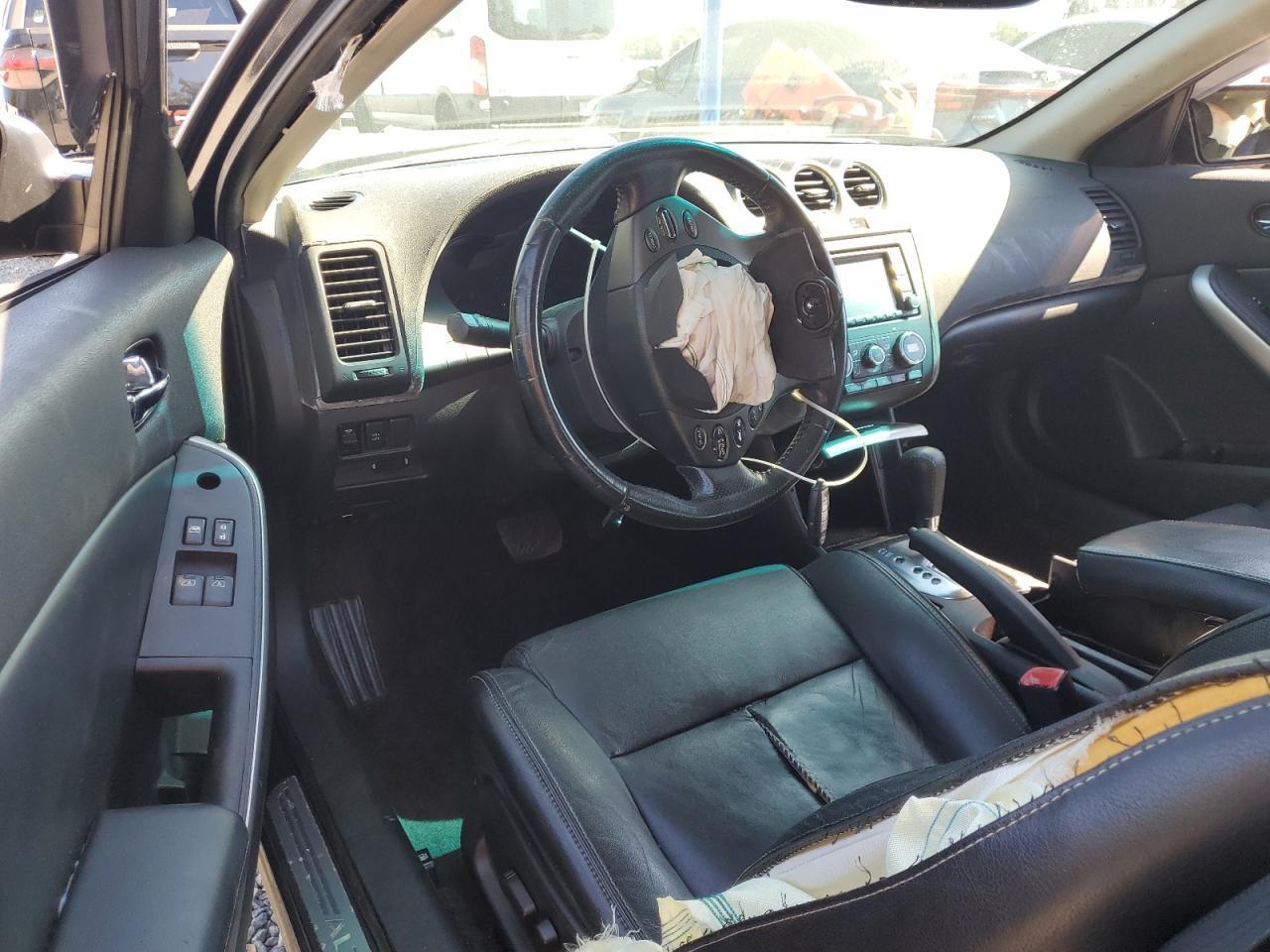 2010 NISSAN ALTIMA