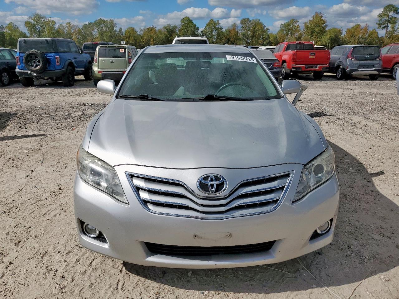 2010 TOYOTA CAMRY