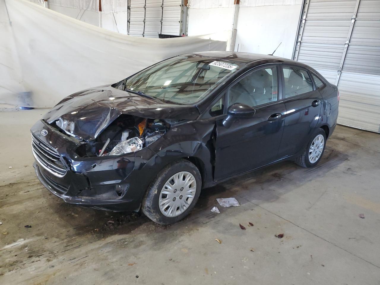 2016 FORD Fiesta