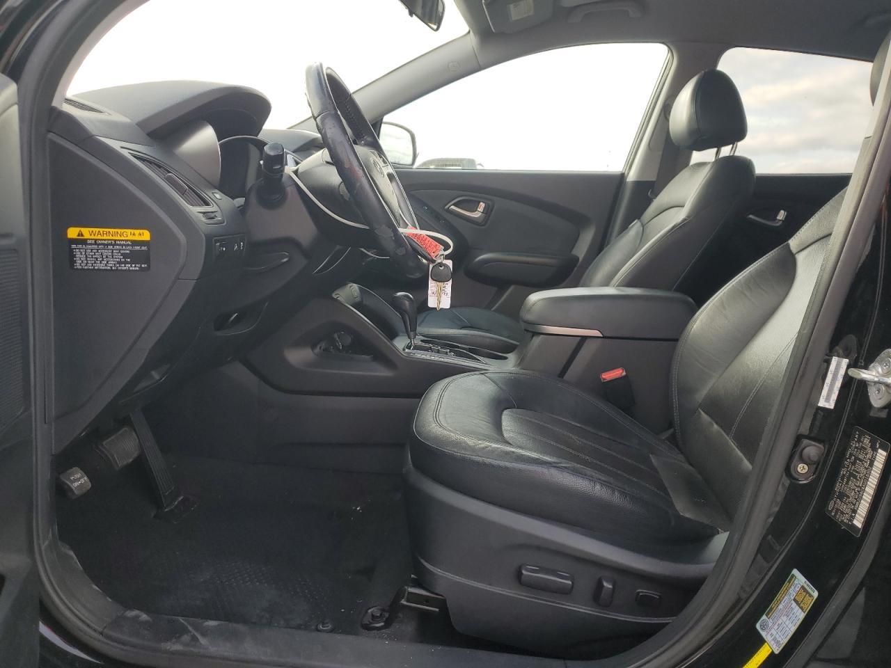 2010 HYUNDAI TUCSON