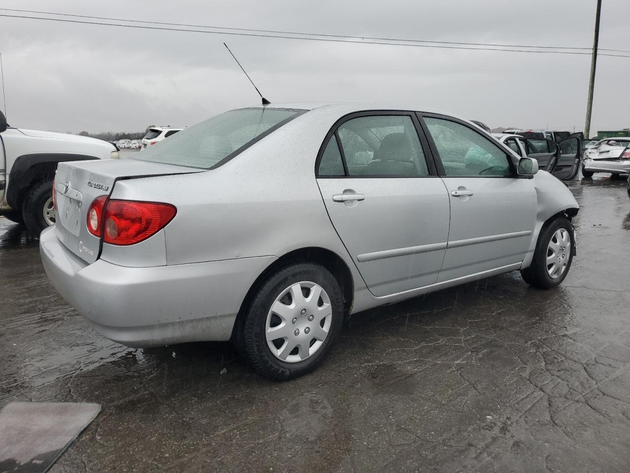 2005 TOYOTA COROLLA