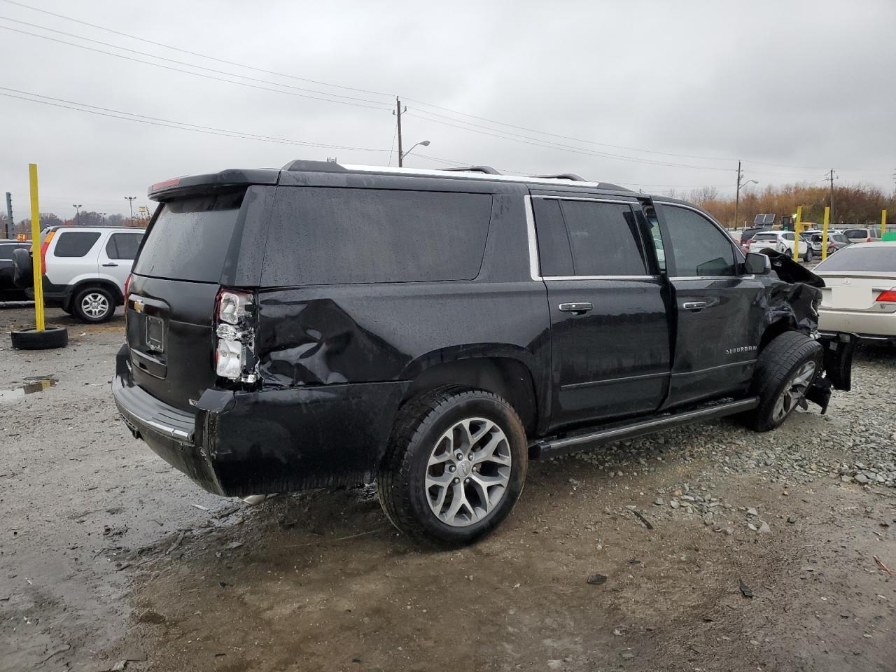 2018 CHEVROLET Suburban