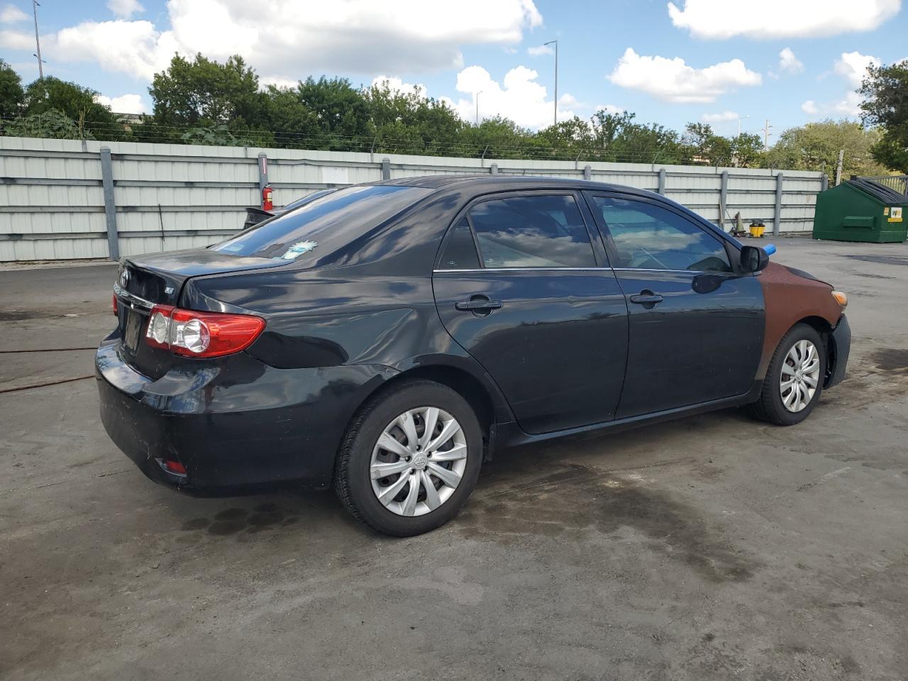 2013 TOYOTA COROLLA