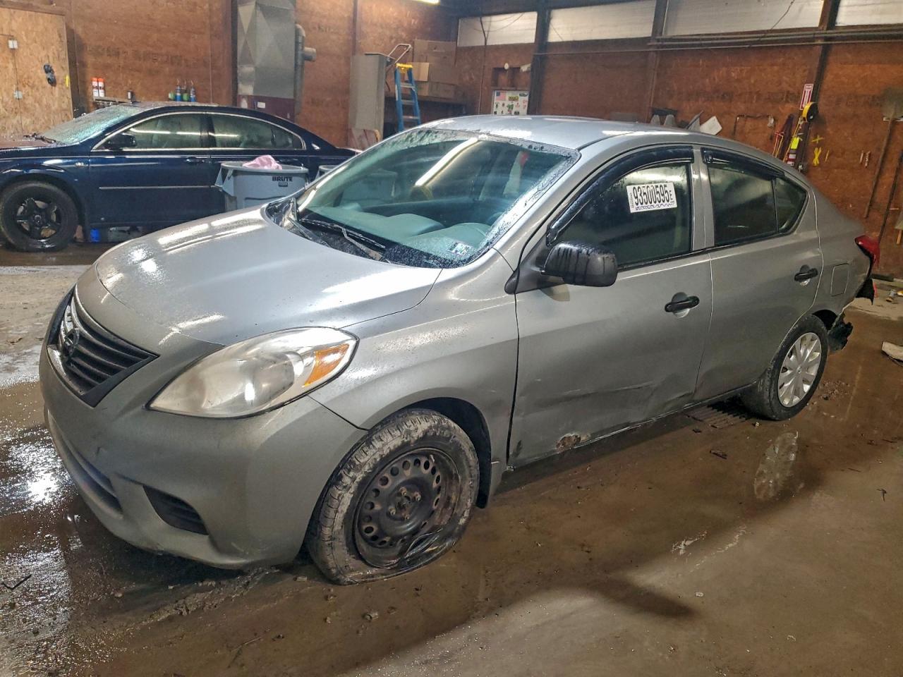 2014 NISSAN VERSA