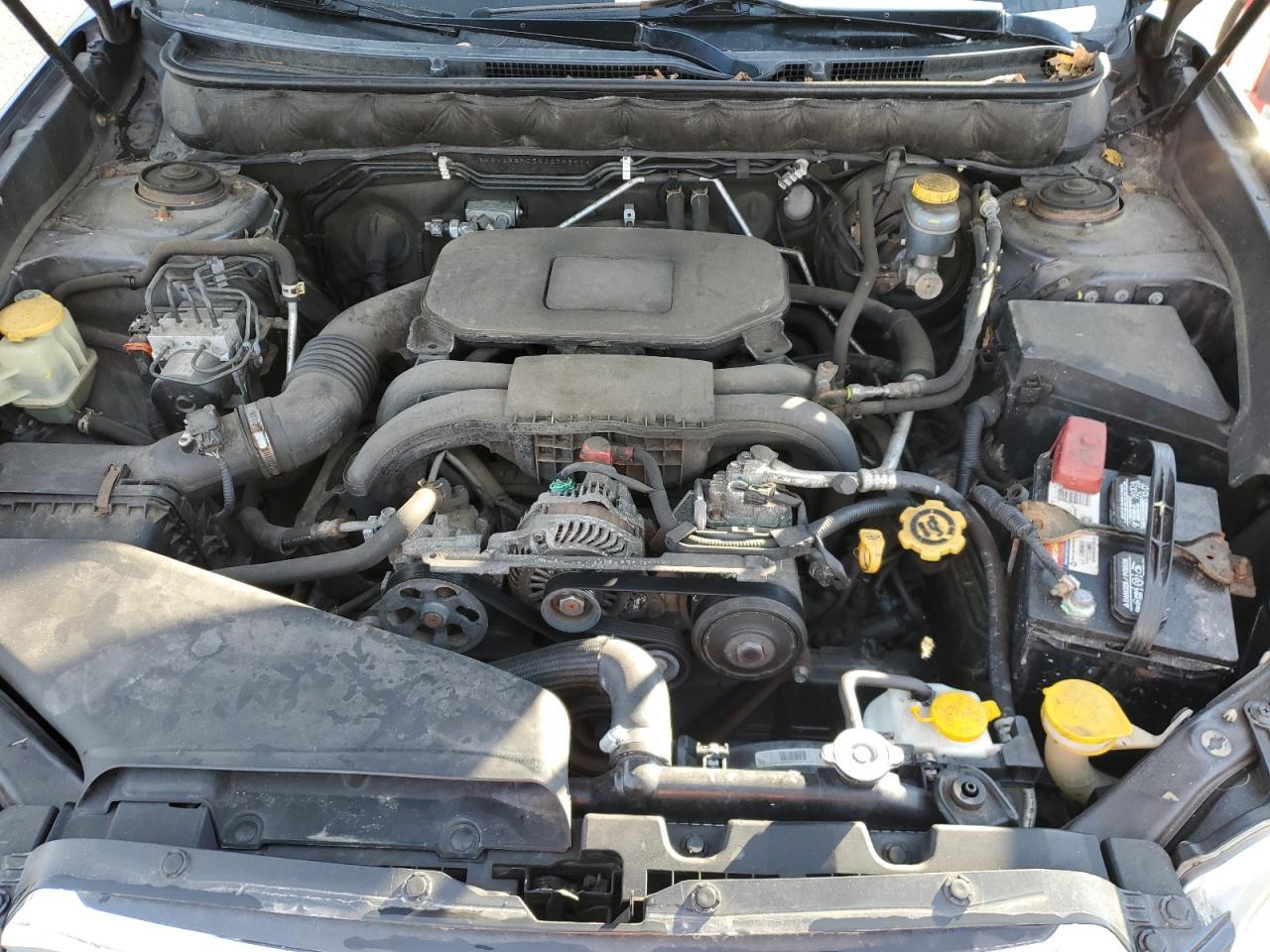 2010 SUBARU Outback