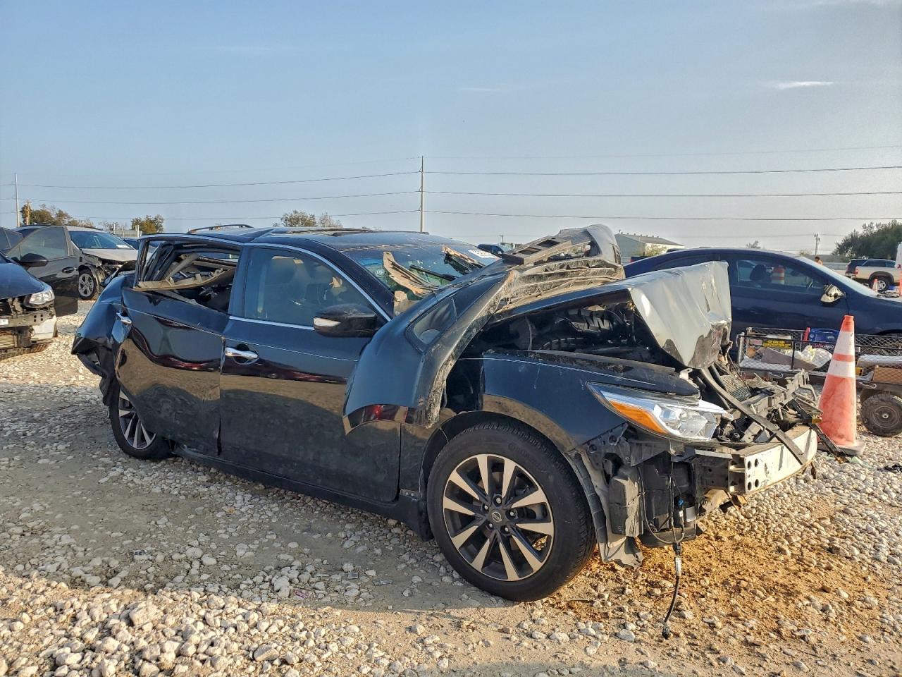 2016 NISSAN ALTIMA