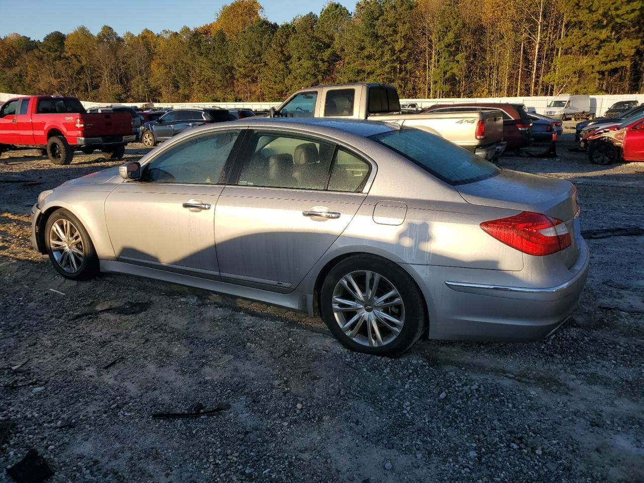 2012 HYUNDAI GENESIS