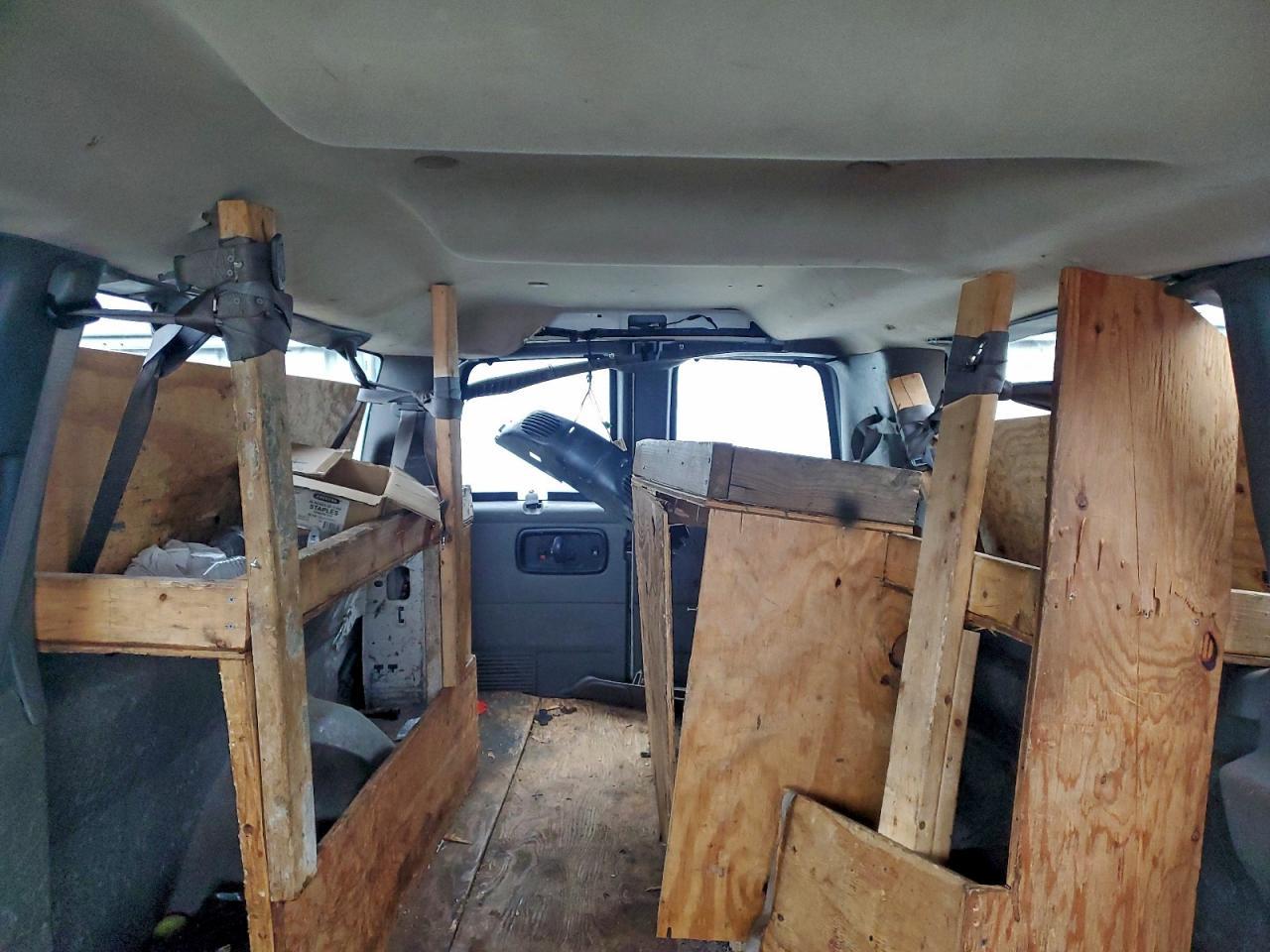 2016 CHEVROLET Express 3500