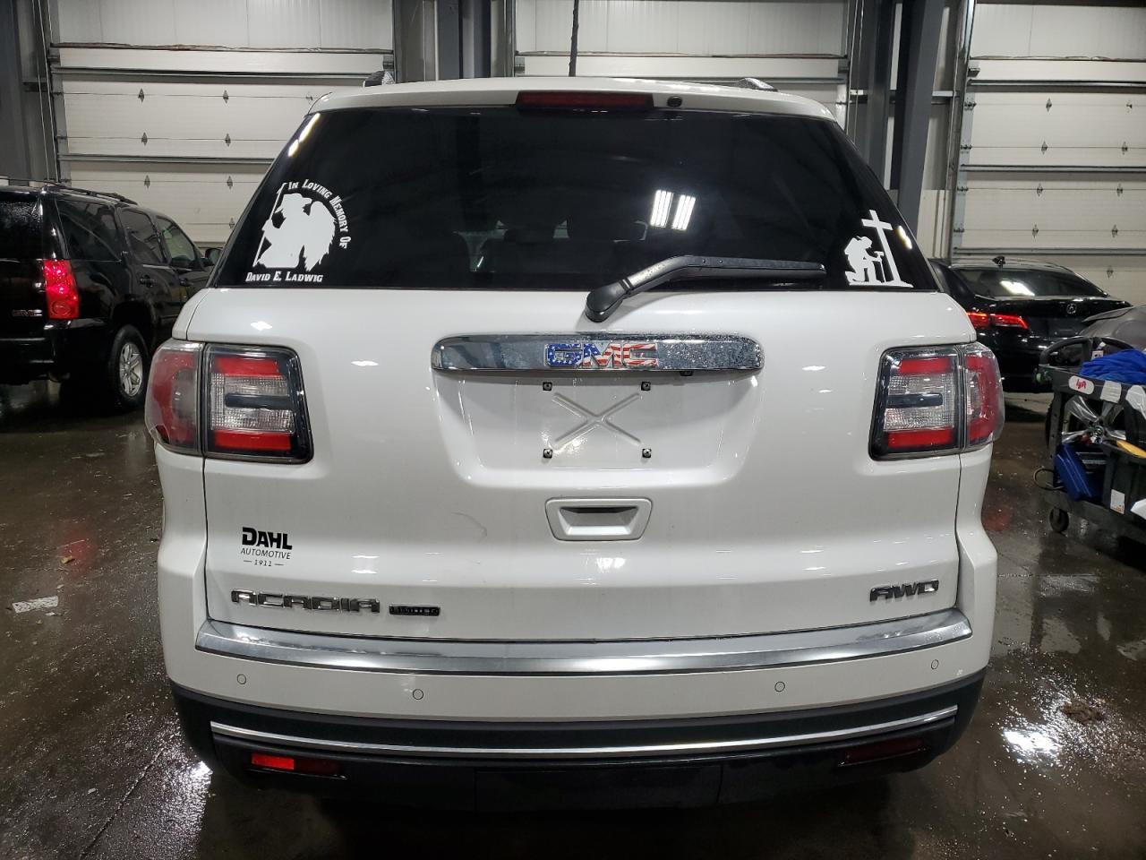 2017 GMC ACADIA