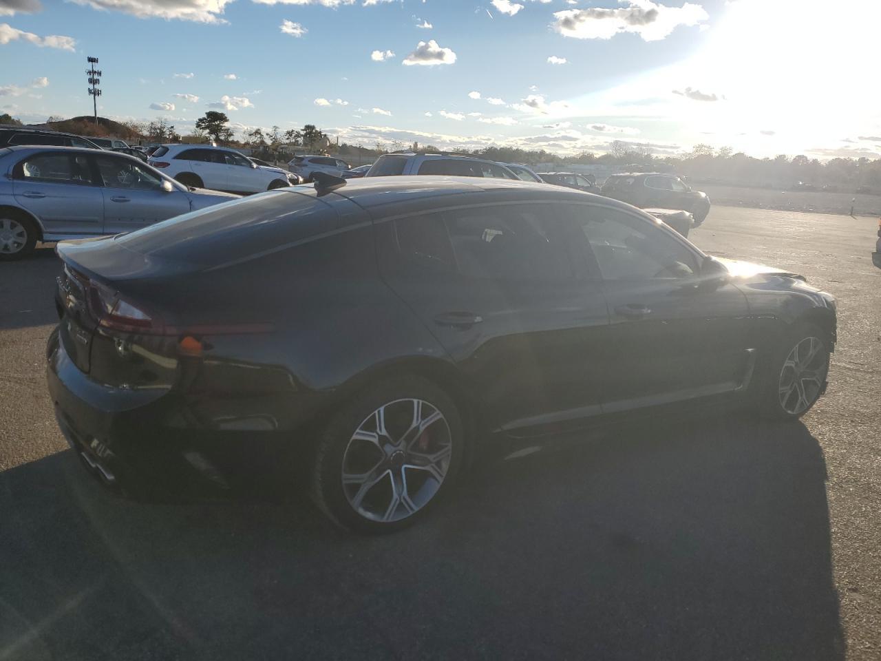 2019 KIA Stinger