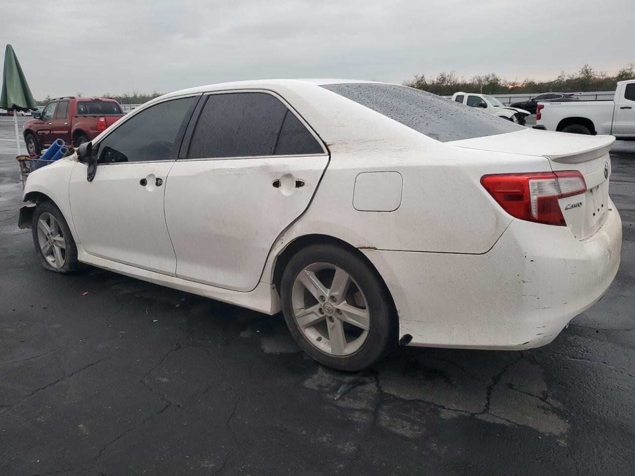 2013 TOYOTA CAMRY