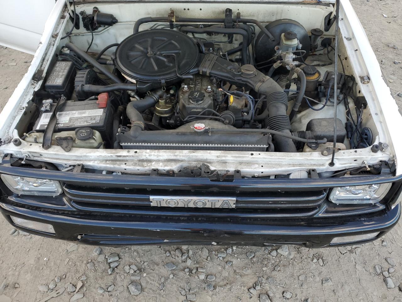1989 TOYOTA Pickup