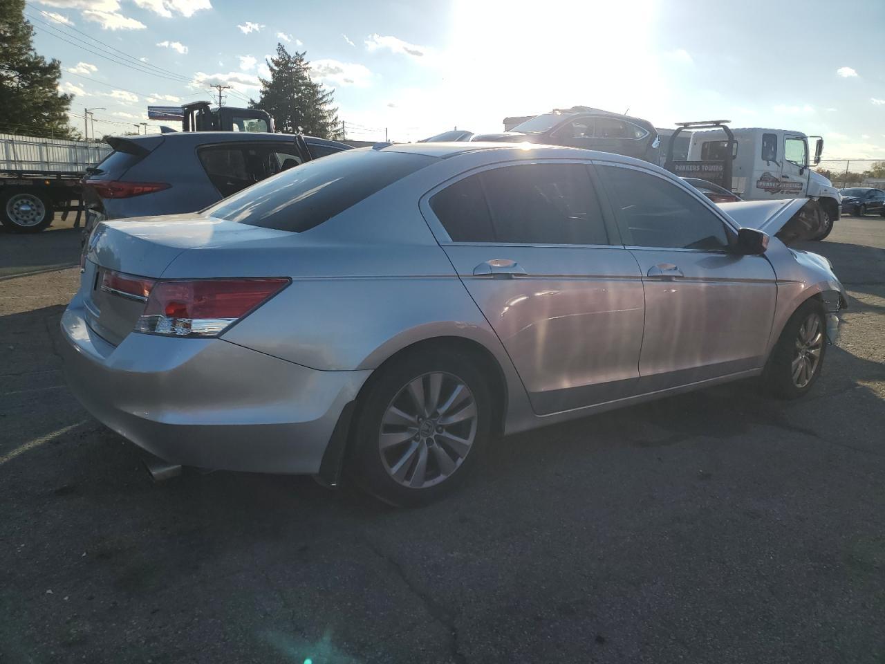2012 HONDA ACCORD