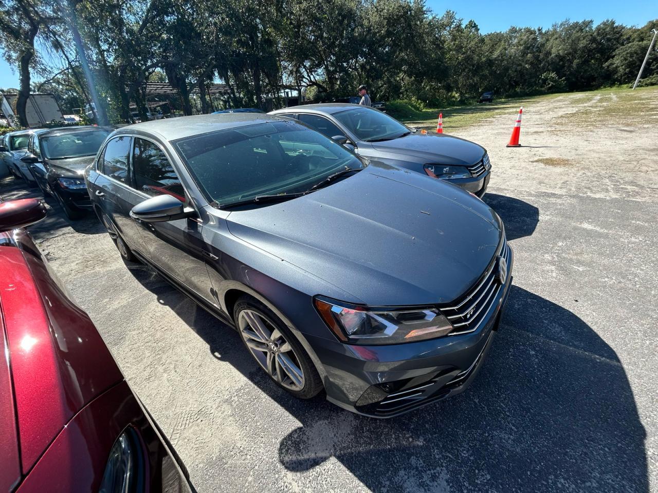 2017 VOLKSWAGEN Passat