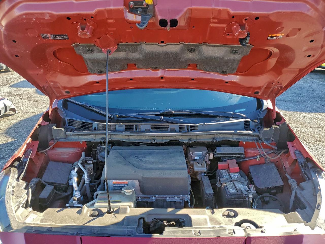 2021 NISSAN LEAF