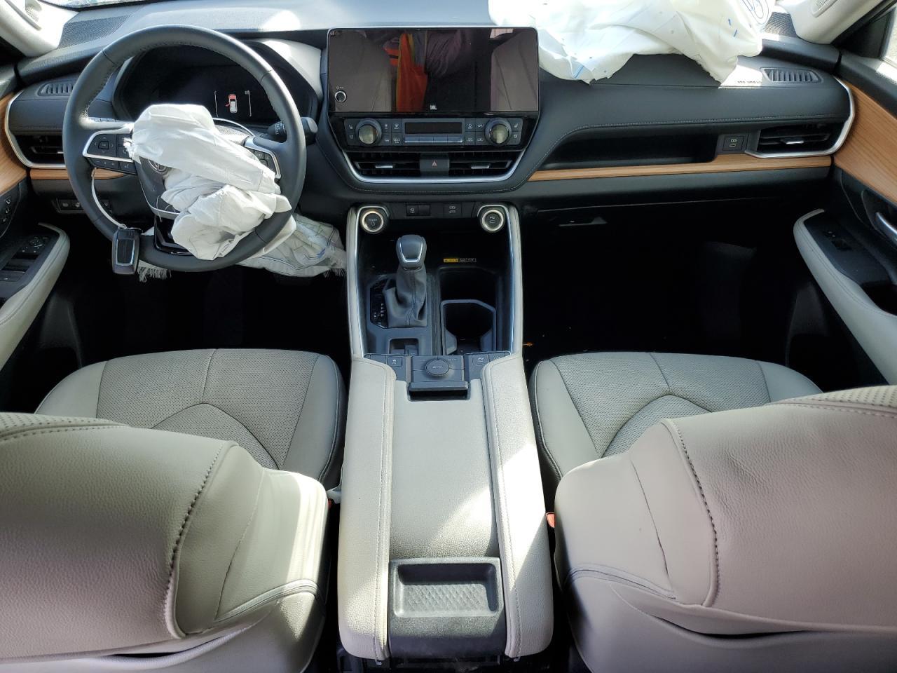 2025 TOYOTA HIGHLANDER