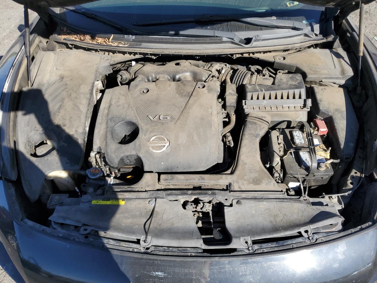 2014 NISSAN Maxima