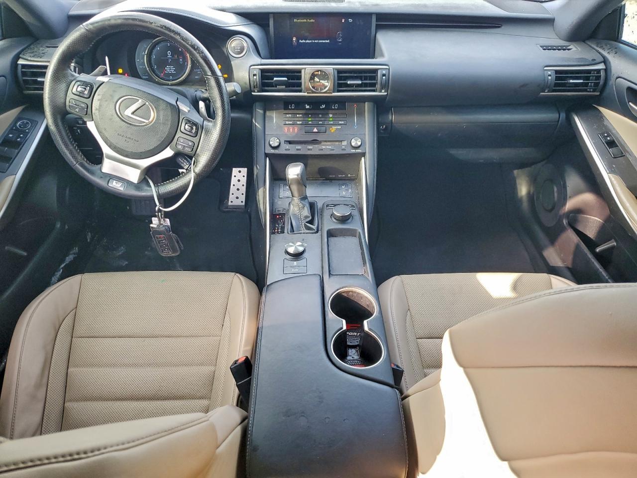 2020 LEXUS IS 300
