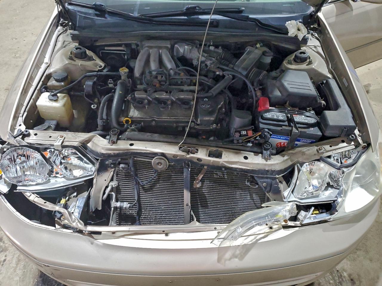 2002 TOYOTA Avalon