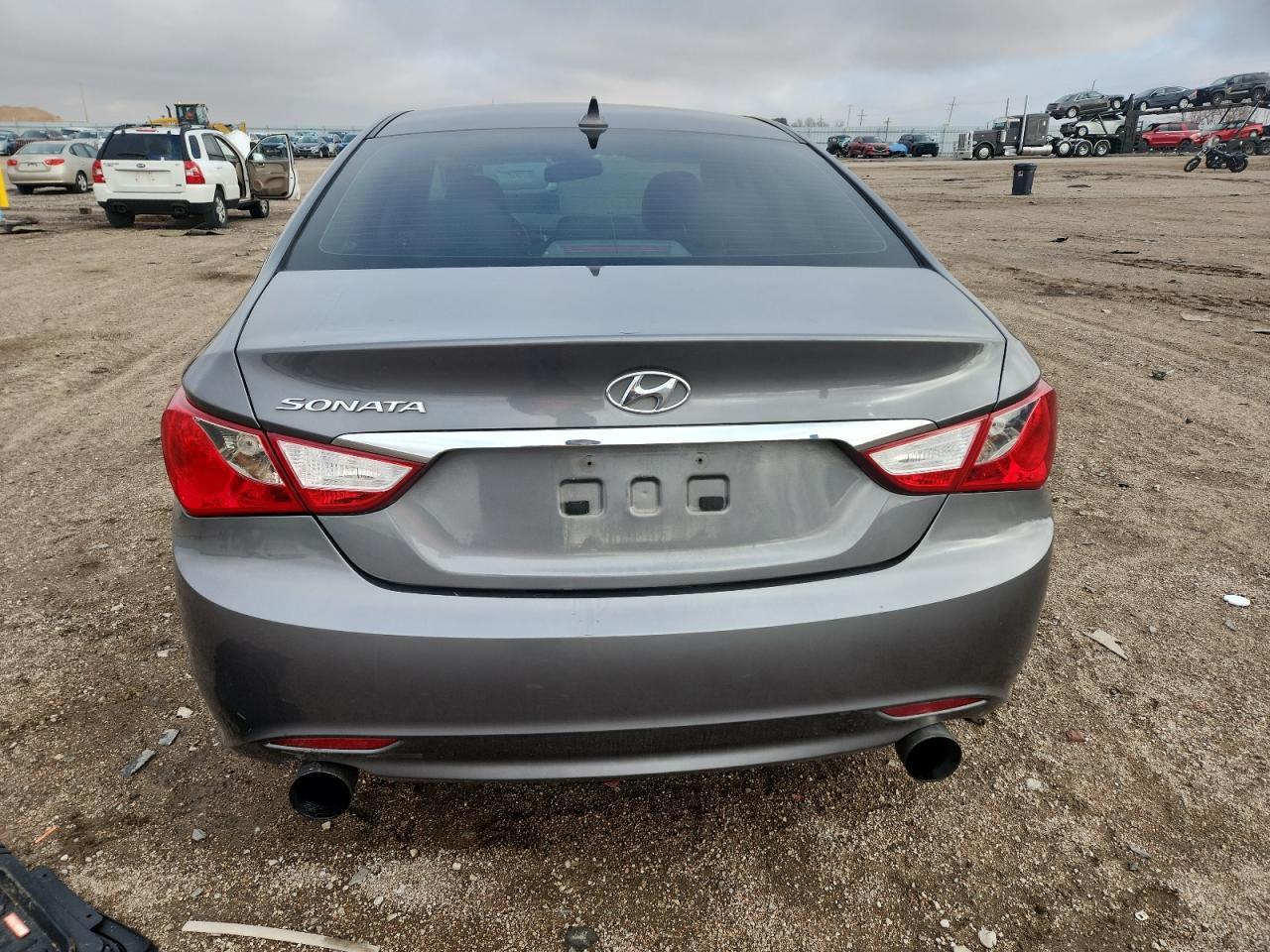 2011 HYUNDAI SONATA