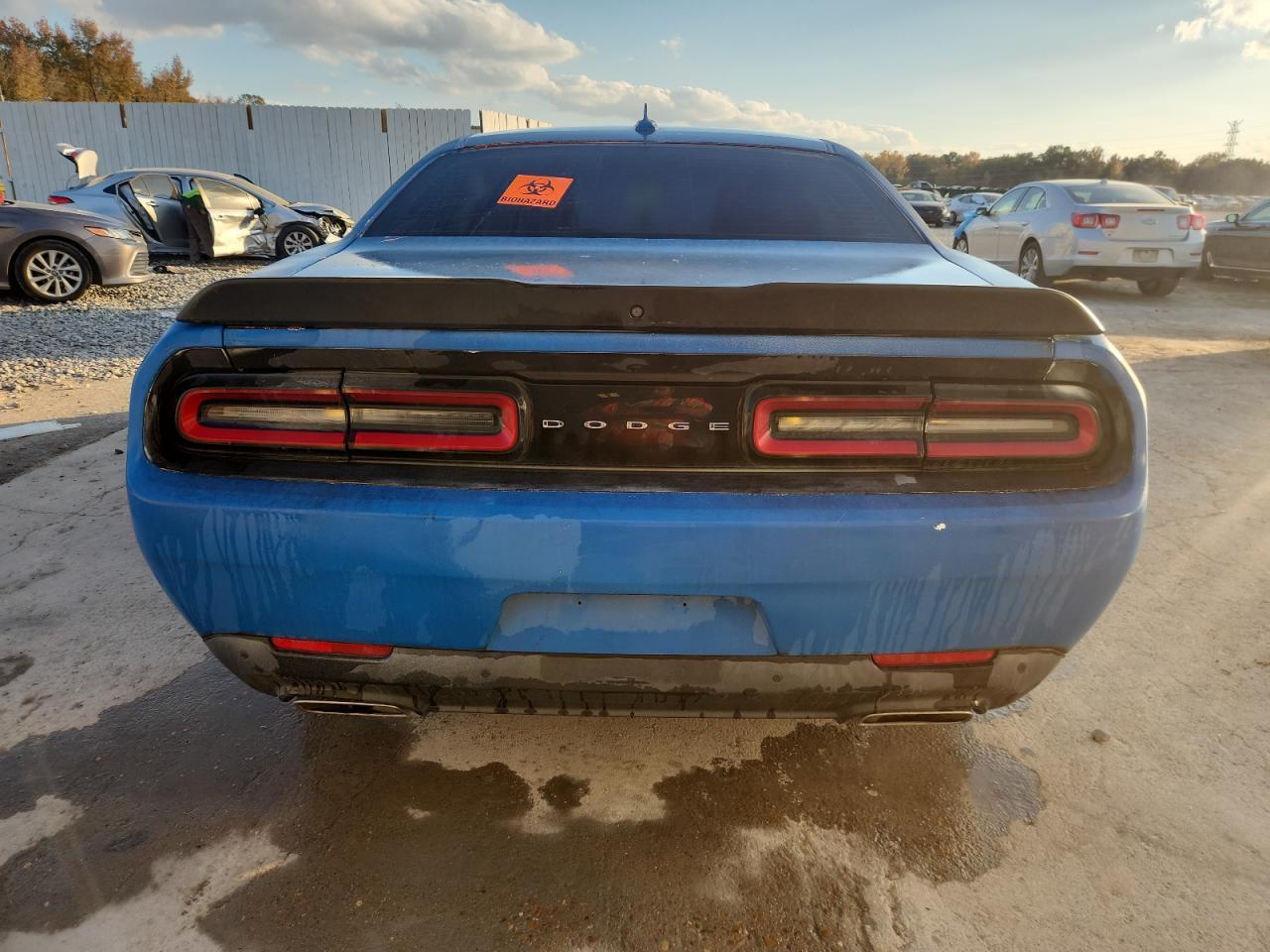 2017 DODGE Challenger