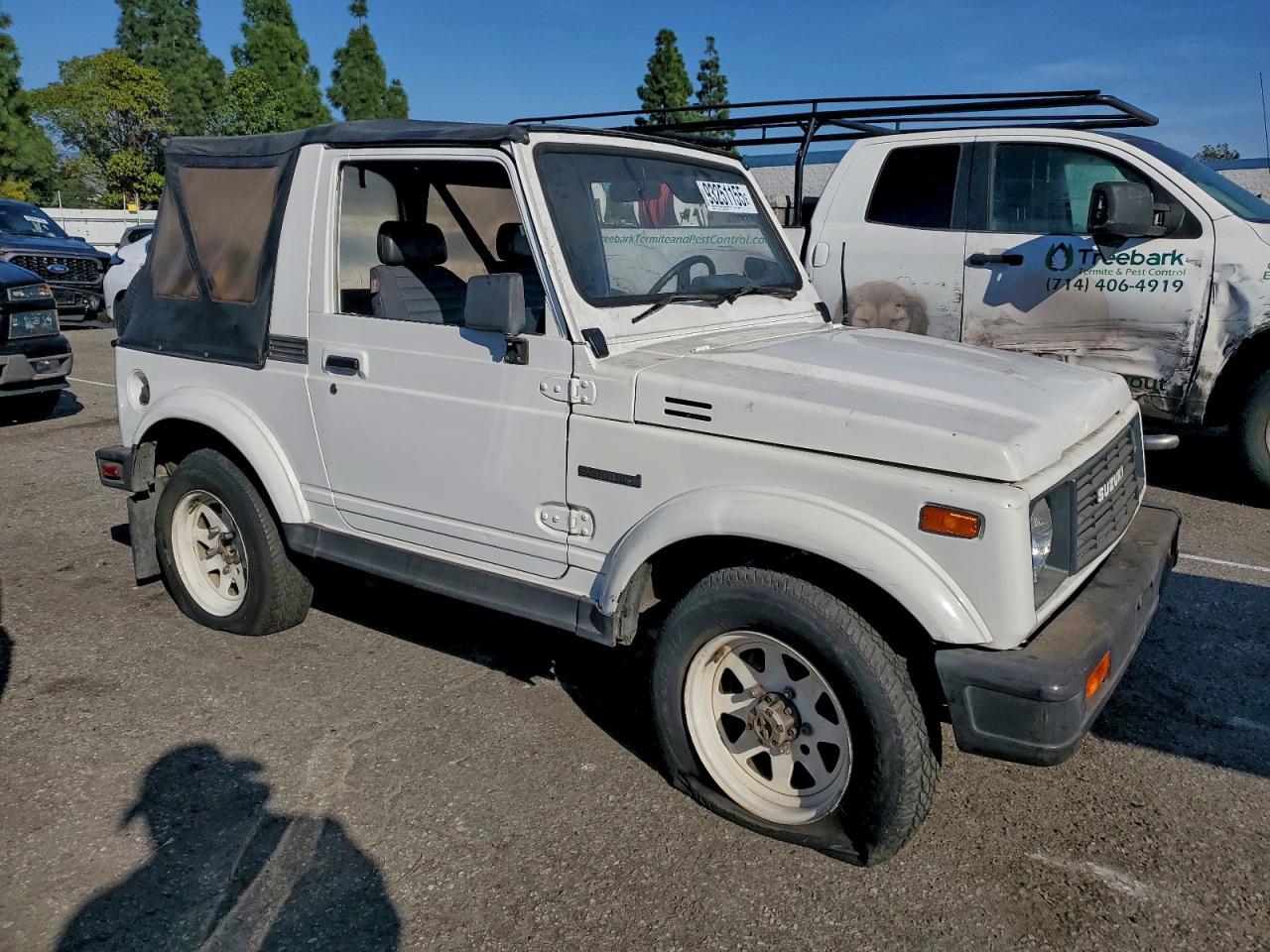 1988 SUZUKI Samurai