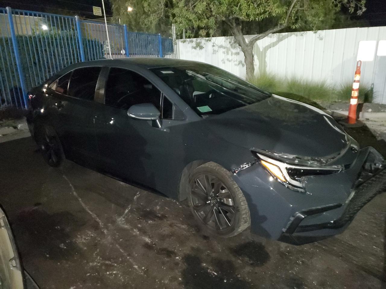 2025 TOYOTA COROLLA