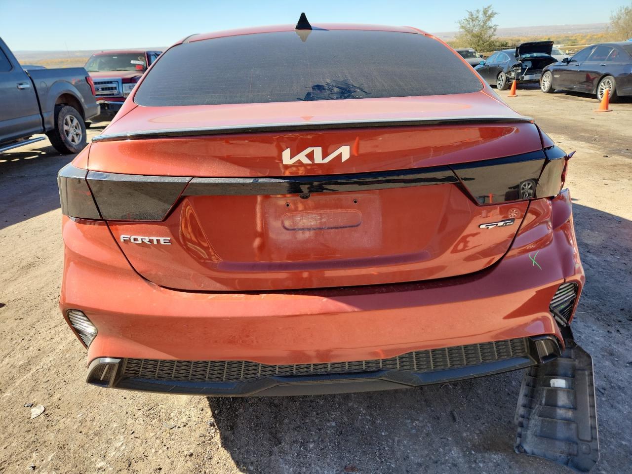 2023 KIA FORTE