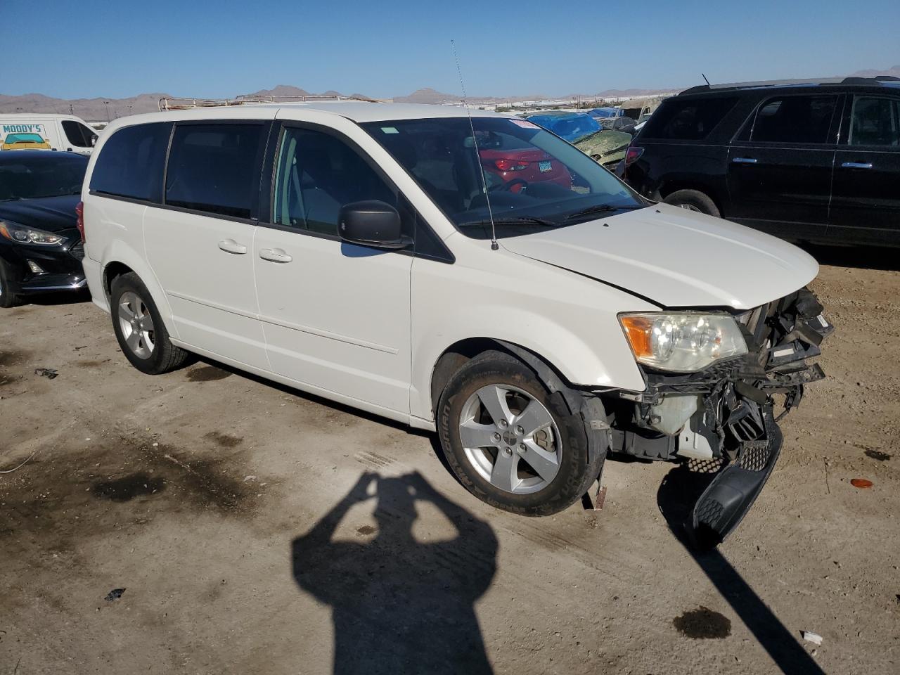 2013 DODGE Grand Cara