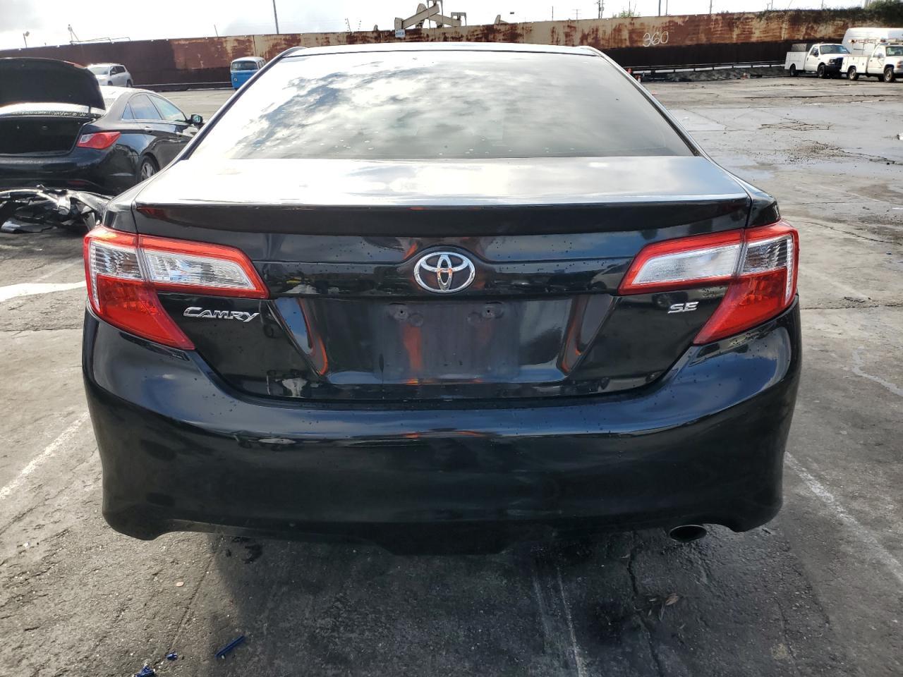 2013 TOYOTA CAMRY