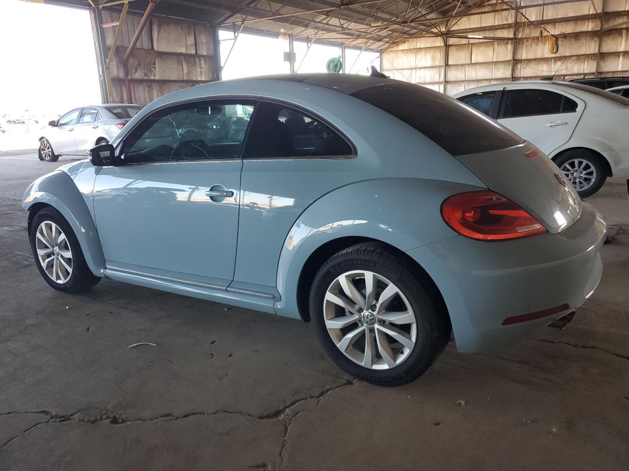 2015 VOLKSWAGEN Beetle