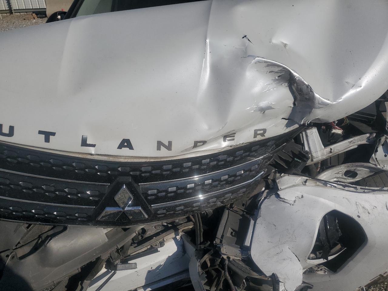 2022 MITSUBISHI outlander