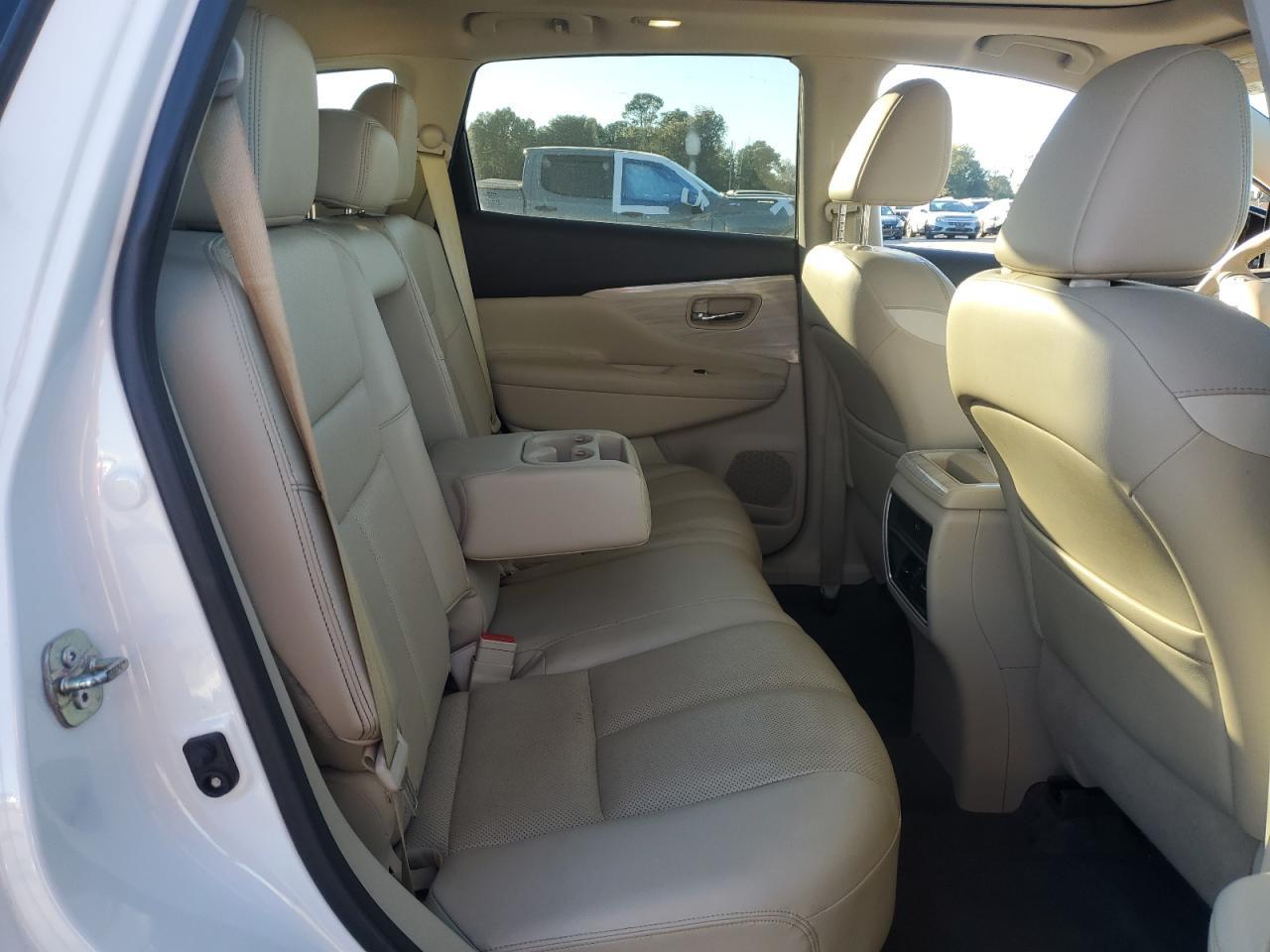 2016 NISSAN MURANO
