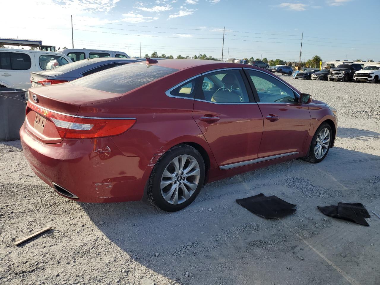 2012 HYUNDAI Azera
