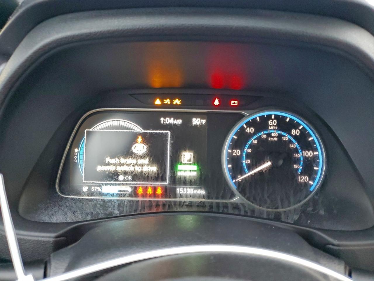2023 NISSAN LEAF