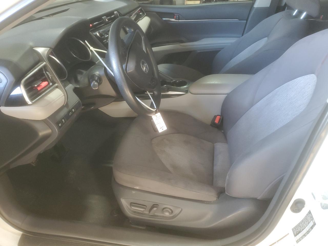 2018 TOYOTA CAMRY