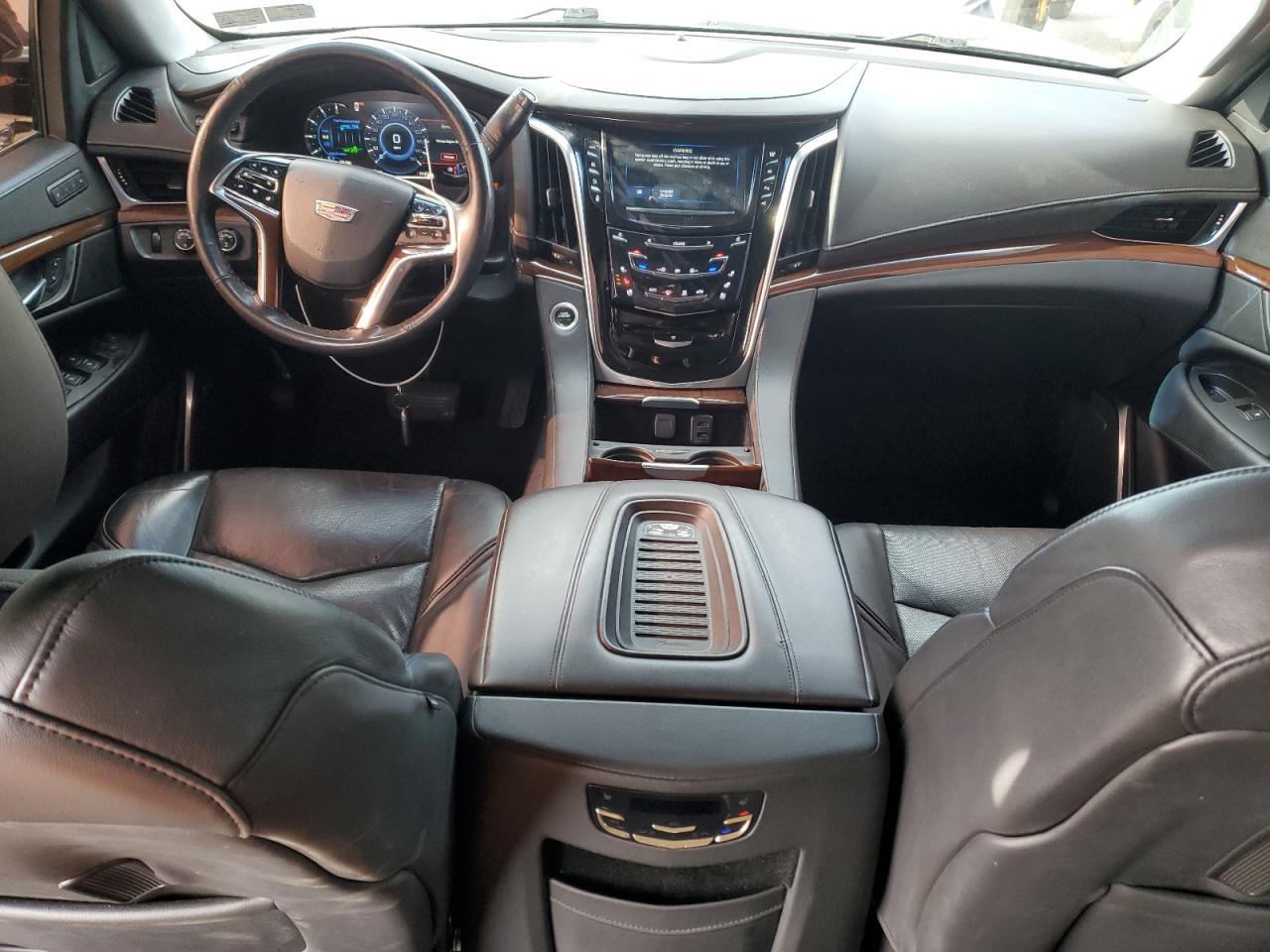 2020 CADILLAC Escalade ESV