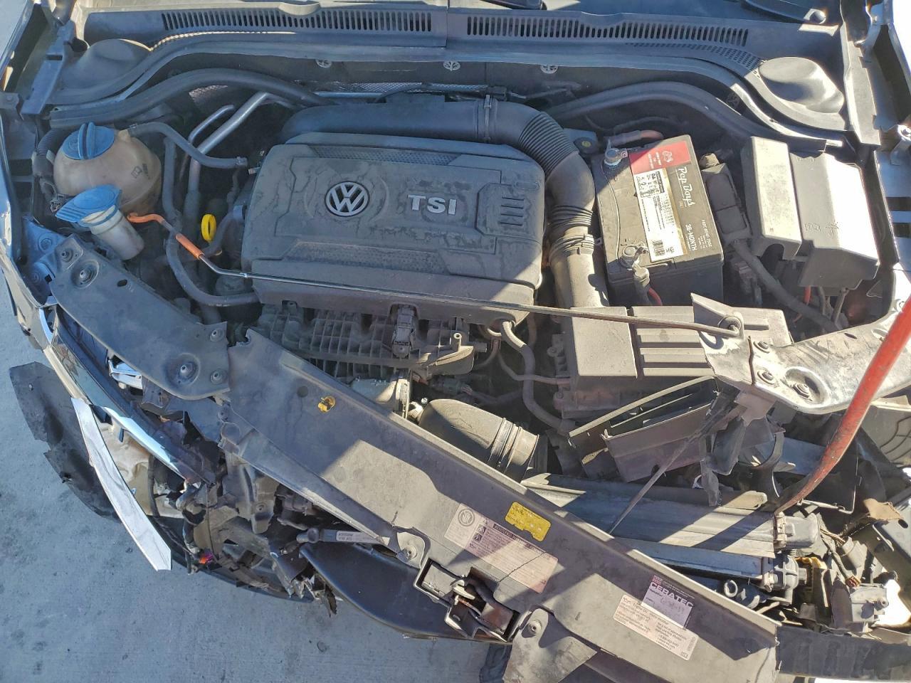2014 VOLKSWAGEN JETTA