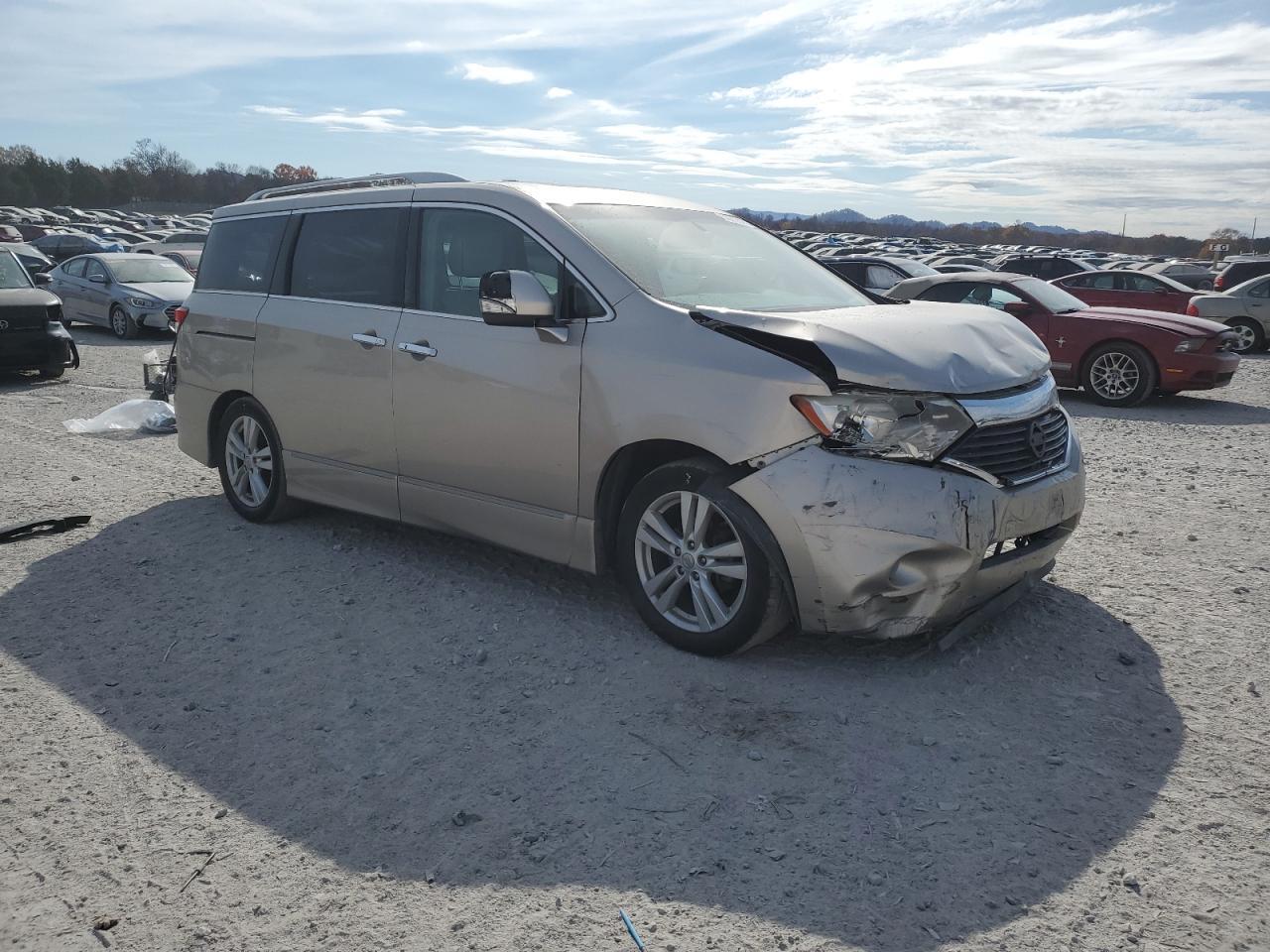 2011 NISSAN Quest