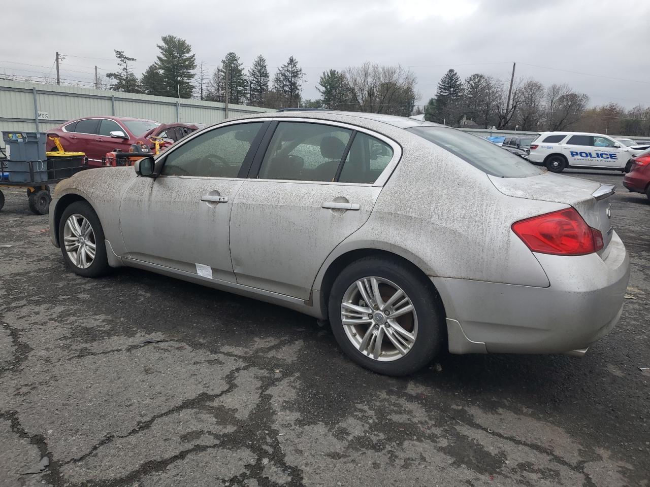 2011 INFINITI G25