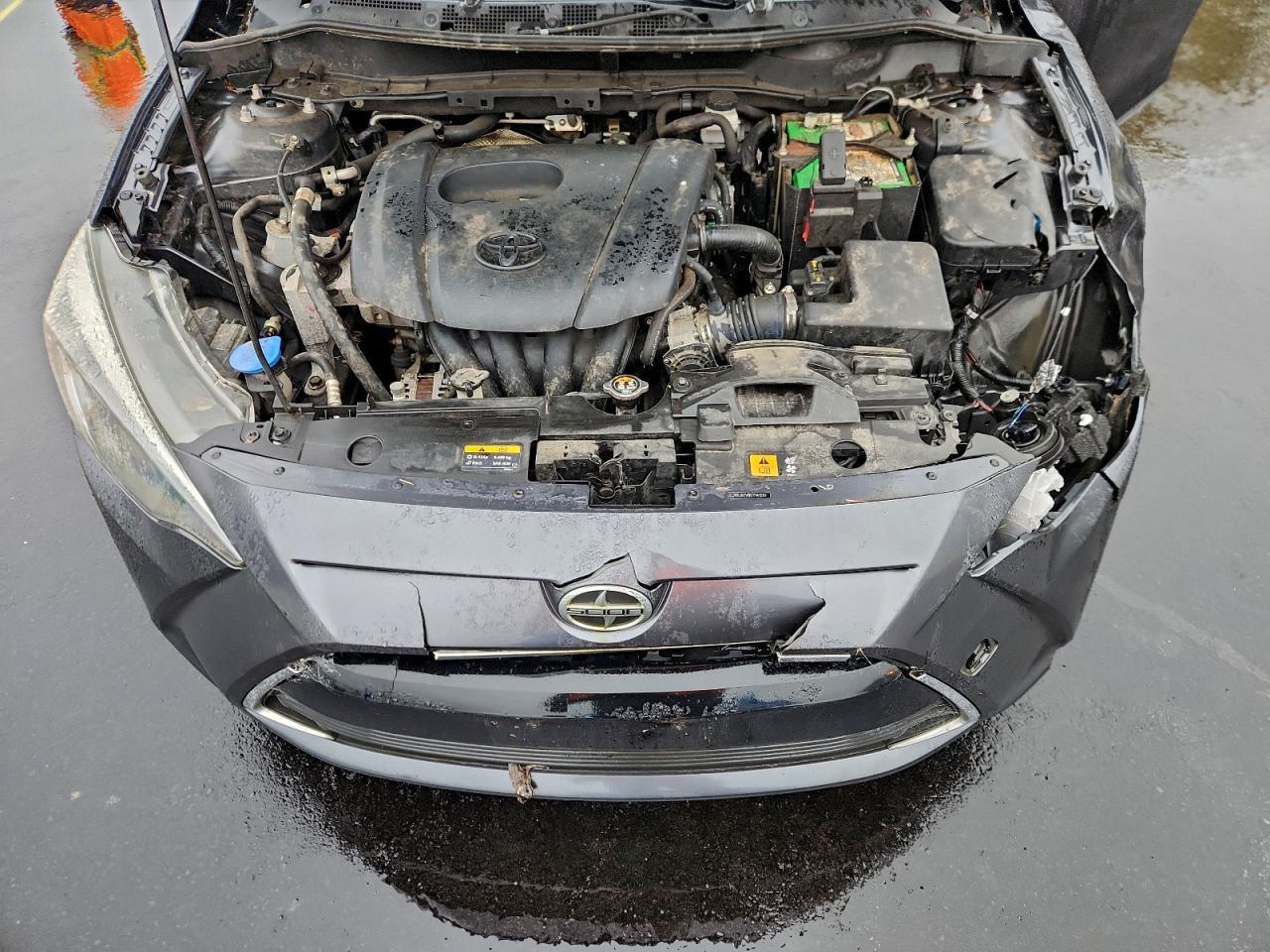 2016 TOYOTA SCION