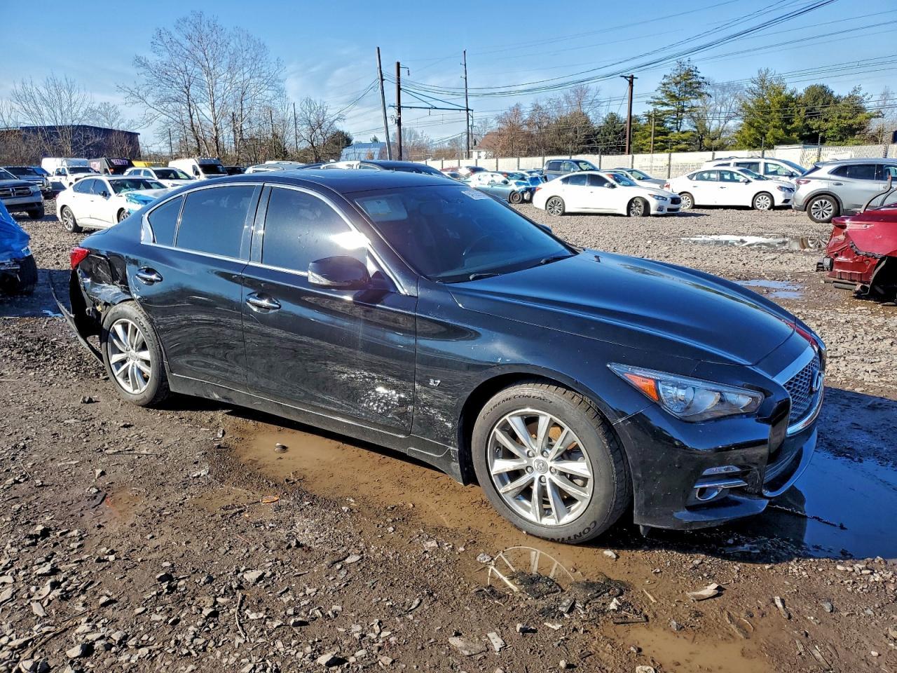 2014 INFINITI Q50