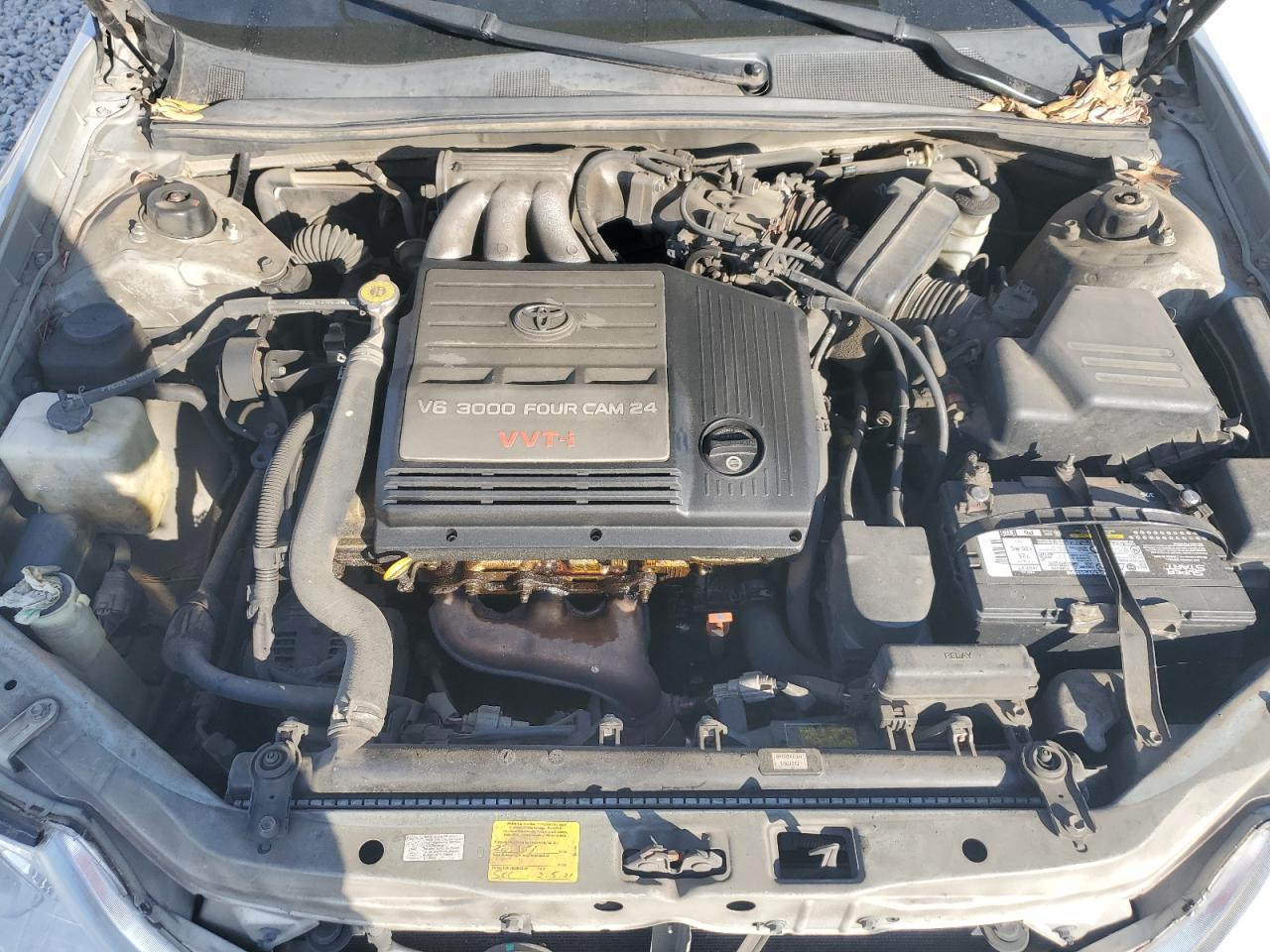 2004 TOYOTA Avalon