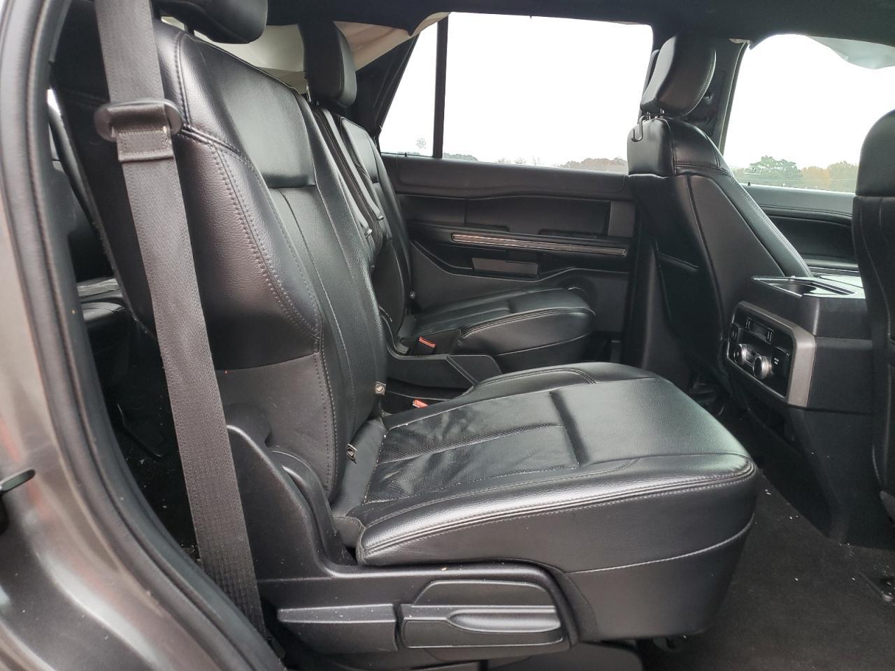 2020 FORD Expedition