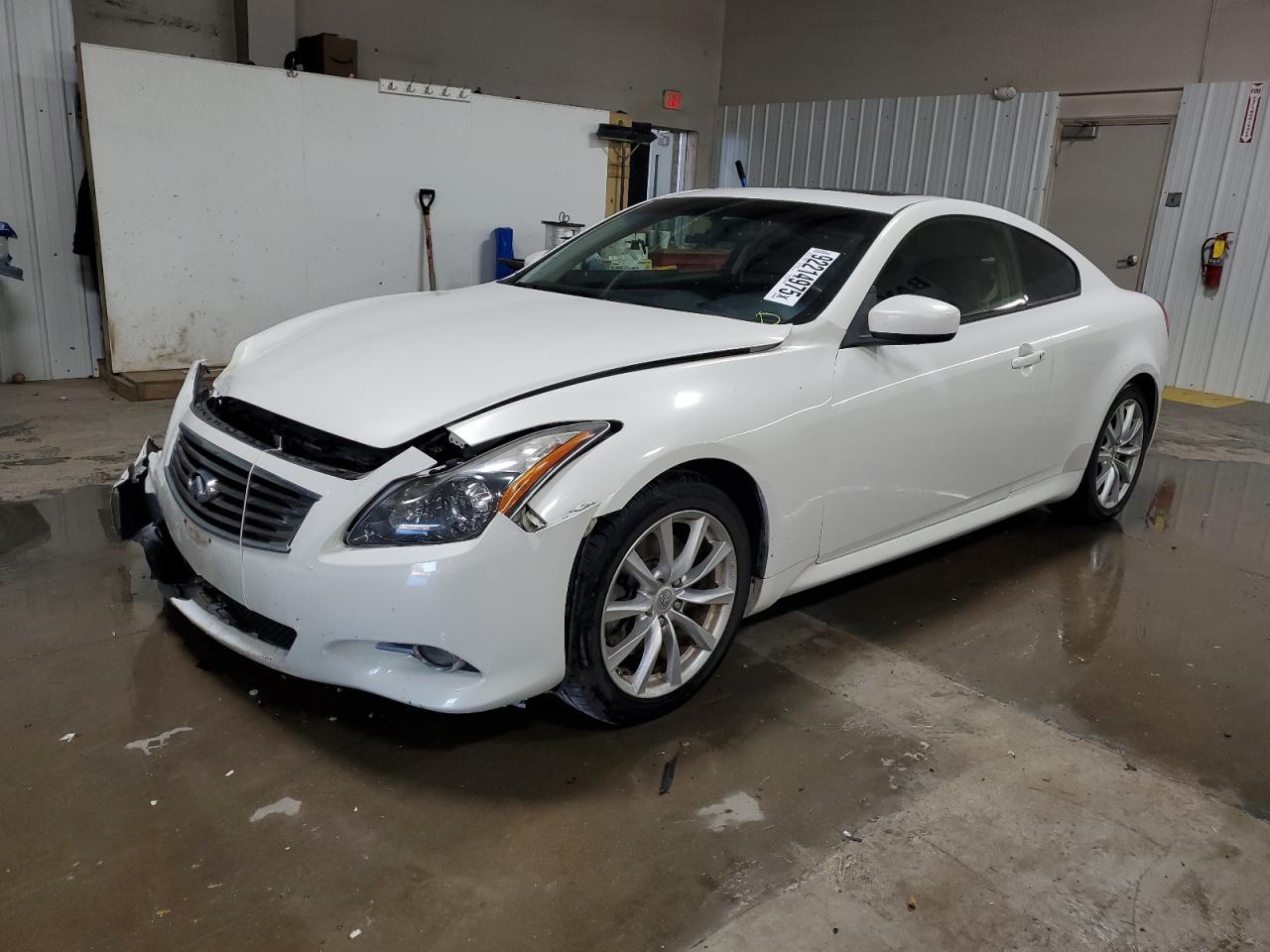 2014 INFINITI Q60