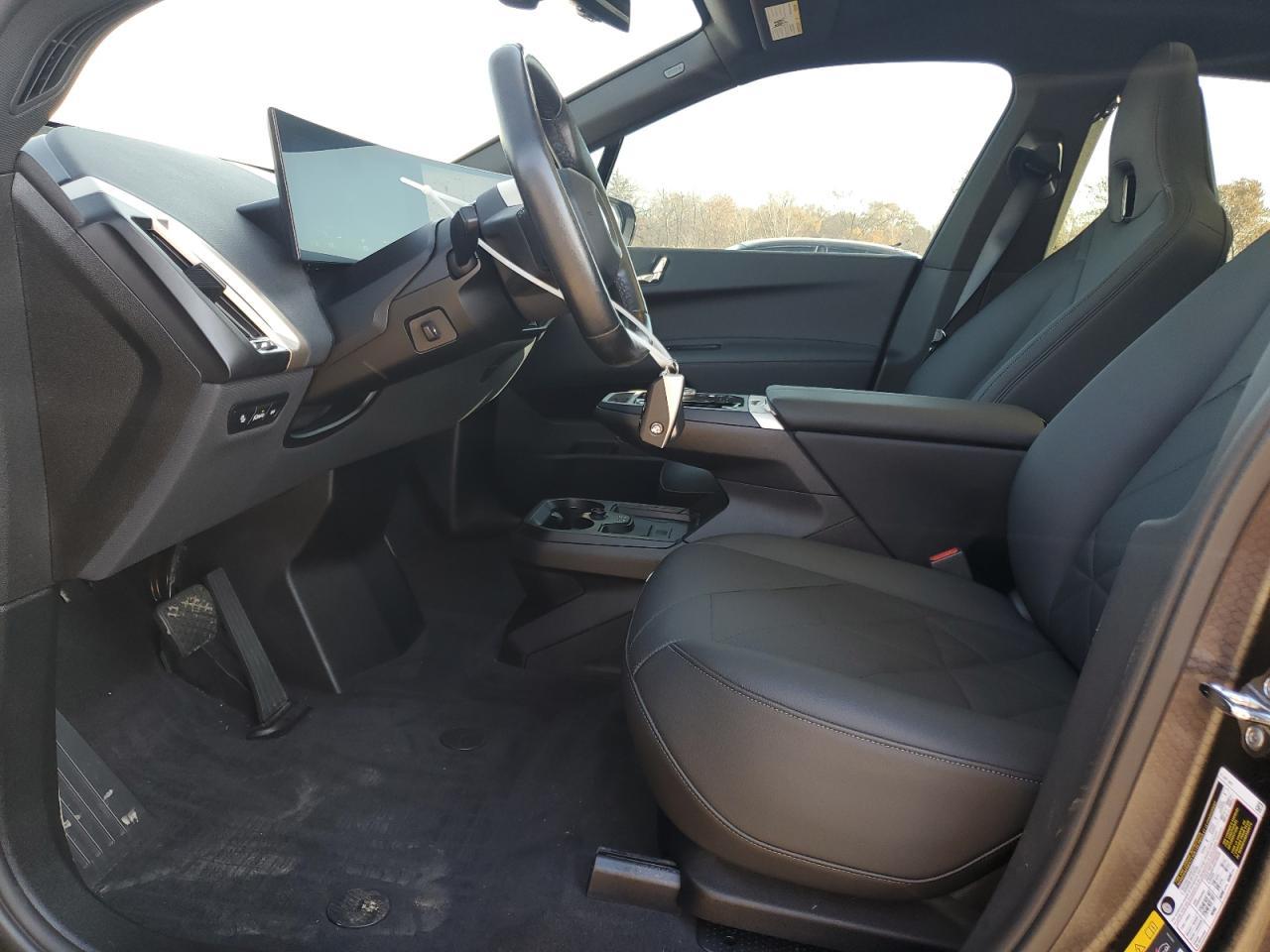 2025 BMW iX