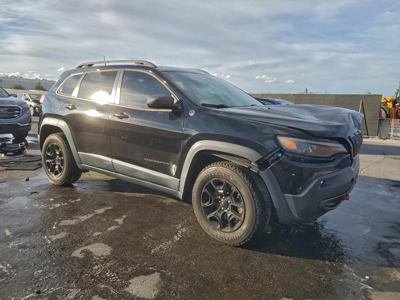 2020 JEEP CHEROKEE